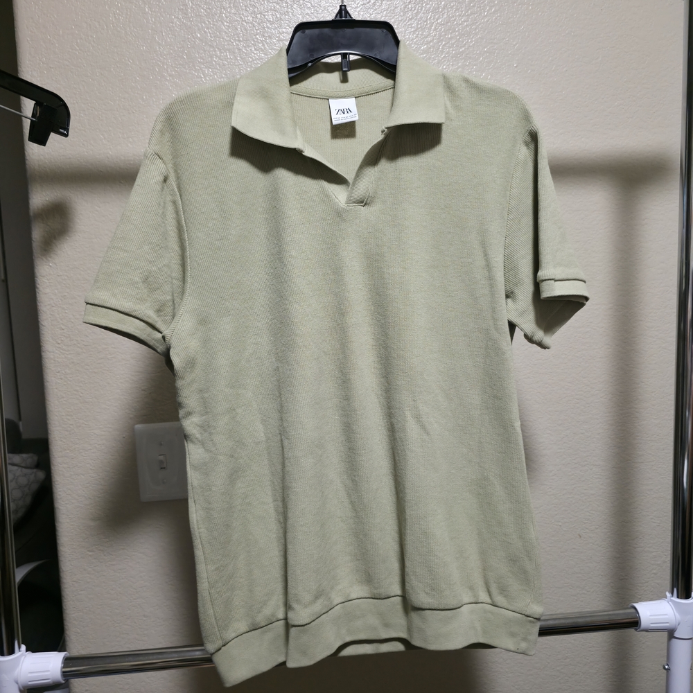 Zara Men's Sage Green Polo Shirt